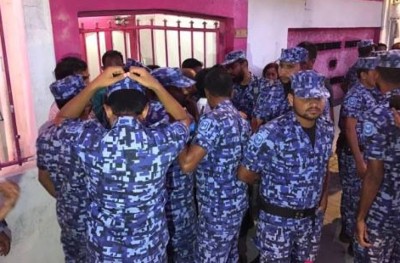 ޕީޕީއެމްގެ ދެ ފެކްޝަންގެ ސަޕޯޓަރުން ހަމަނުޖެހުން ހިންގައިފި
