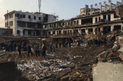 ޗައިނާގައި ބާރުގަދަ އެއްޗެއް ގޮވާ ބައެއް އިމާރާތްތައް ފުނޑުފުނޑު ވެއްޖެ