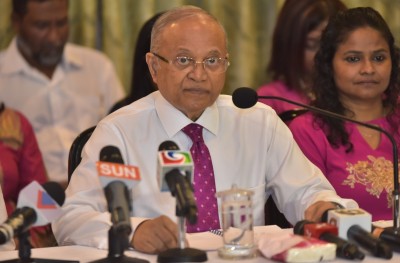 ރައީސަށް ބާރުގެ ބޭނުން ކުރެވޭނީ ހަމައެކަނި ގާނޫނު ތެރެއިން: މައުމޫން