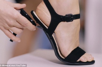 ހީލް ބަދަލުކޮށްލެވޭ ބޫޓެއް