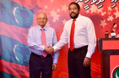 ގާސިމްގެ ކުންފުނިން ހިންގާ ކާޑެއްދޫ އެއާޕޯޓުގެ ފެންވަރު ބަލައިފި