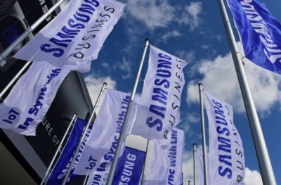 ދެކުނު ކޮރެއާގެ ރައީސާއާ ގުޅޭ ކޮރަޕްޝަނުގެ މައްސަލާގައި ސެމްސަންގެ އޮފީސް ފާސްކޮށްފި