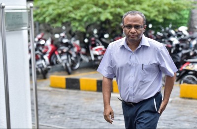 ކޯޓުގެ ހުރުމަތް ކަނޑާ ކަމަށް ބުނެ ސުއޫދަށް ސުޕްރީމް ކޯޓުން އިންޒާރު ދީފި