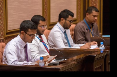 ބަޖެޓު 2017: ރިކަރަންޓް ހަރަދު ކުޑަކުރި ފުރަތަމަ ބަޖެޓު
