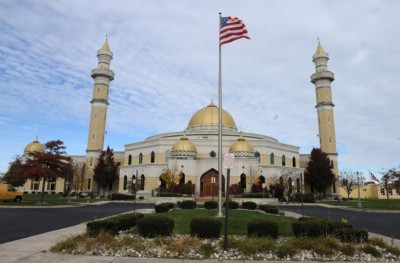 ޓްރަމްޕް ހޮވުމުން އެމެރިކާގެ ބައެއް މުސްލިމުން ދެކޭ ގޮތް