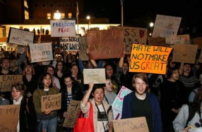 ޓްރަމްޕާ ދެކޮޅު މުޒާހަރާތައް ދެ ވަނަ ދުވަހަކަށް