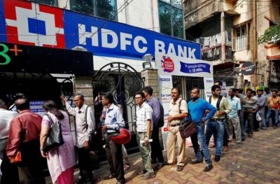 ހަފުތާއެއްގެ ތެރޭ 5.45 ޓްރިލިއަން ރުޕީސް އިންޑިއާގެ ބޭންކްތަކަށް ޖަމާކޮށްފި