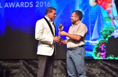 ޓޫރިޒަމް ދާއިރާގެ ލައިފްޓައިމް އެޗީވްމަންޓް އެވޯޑް ސިޔާމަށް