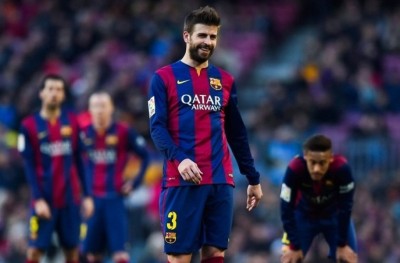 ބާސާގެ މުހިއްމު ތިން ޑިފެންޑަރުން ފިޓްވެއްޖެ