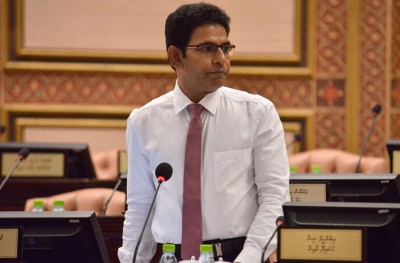 ވައްޑެއަށް ވާހަކަ ދައްކަން ފުރުސަތު ނުދޭތީ މަސީހަށް ފާޑުކިޔުން އަމާޒުވެއްޖެ