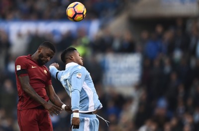 ރޯމާ އާއި މިލާނުން ޔުވެންޓަސް އަށް ޕްރެޝަރު ބޮޑުކޮށްފި