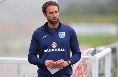 އެންމެ ފަަހުން ސައުތުގޭޓް އިންގްލެންްޑުގެ ދާއިމީ ކޯޗަކަށް