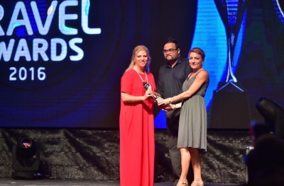 ޓްރެވަލް އެވޯޑްސްގައި ބަނޑޮހާއި ރަންގަލި ވިދާލައިފި