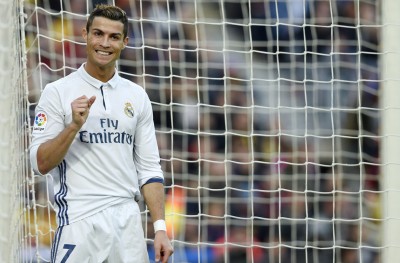 ރޮނާލްޑޯ ޓެކްސް އަށް މަކަރެއް ނަހަދާ: ރެއާލް