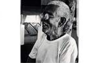 އަފްރާޝީމްގެ ބައްޕަ އަވަހާރަވެއްޖެ