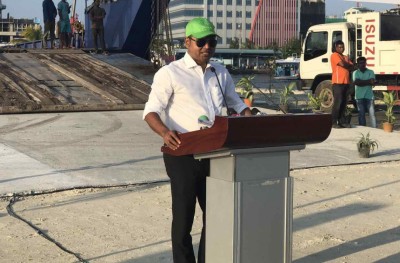 ދޯނިތައް ދޫކޮށްލައި މާލޭގެ ކުނި އުކާލުމުގެ ހުރިހާ ކަމެއް އިންޑަސްޓްރިއަލް ވިލެޖަށް ބަދަލުކޮށްފި