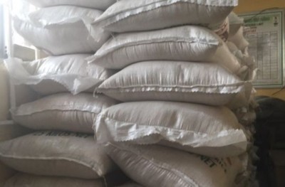 ތިން ޓަނުގެ "ޕްލާސްޓިކް ހަނޑޫ" ނައިޖީރިއާ އިން ހިފަހައްޓައިފި