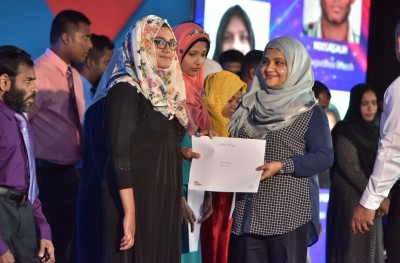 ނުކުޅެދުންތެރިކަން ހުންނަ 100 މީހަކަށް ފެނަކަ އިން ވަޒީފާ ދީފި