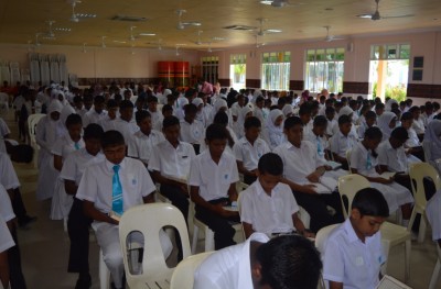 އަށަކުން މަތީގެ ގްރޭޑުތަކުގައި އާމަންހަޖަށް ކިޔަވައިދިނުން 2018 އަށް ފަސްކޮށްފި