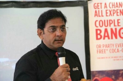 ކޯކުގެ އާ އަހަރުގެ ޕްރޮމޯޝަން: 54 މީހަކަށް ބެންކޮކް ދަތުރާއި އަހަރު ދުވަހު ހިލޭ ކޯކް