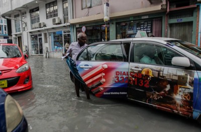 ޓެކްސީ ހިދުމަތަށް ބޮޑު ބަދަލުތަކެއް، ޝަކުވާތަކެއް ވެސް އެބަހުރި