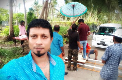 "ނޭދެން ވަކިވާކަށް" ގެ ޓްރެއިލާ 15 ގައި، ފިލްމް އަންމަ މަހު ފަހުކޮޅު ސިނަމާ އަށް