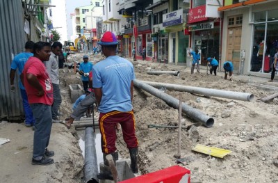 އެހެން މީހުންނާ މެދު ވިސްނައި އެމީހުންގެ ހައްގުތައް ދޭން ޖެހޭ