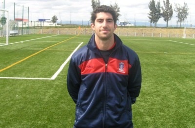 ނިއު އަށް ޕޯޗުގަލް ކޯޗަކާއި ފިޓްނަސް ކޯޗެއް