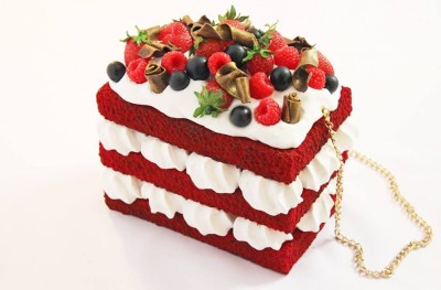 ކޭކެއް ނޫން، އަތްދަބަހެއް