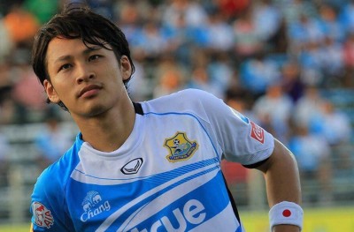 ނިއު އަށް ސްޕެއިން ފޯވާޑަކާއި ޖަޕާން މިޑްފީލްޑަރެއް