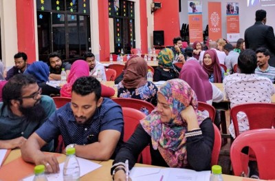 ކްލީކް ކޮލެޖުން ޕާސަނަލް ބްރޭންޑިން ވޯކްޝޮޕެއް ބާއްވައިފި