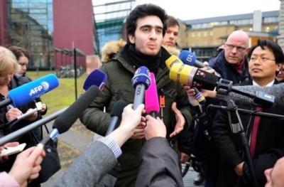 ސެލްފީއެއްގެ މައްސަލާގައި ފޭސްބުކް ގޮވައިގެން ކޯޓަށް