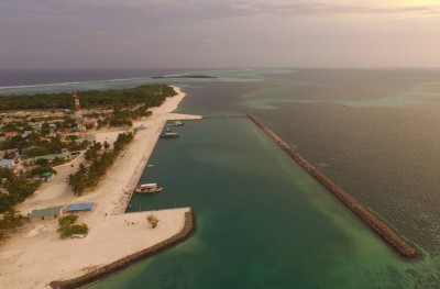 މަކުނުދޫގައި އައިސް ޕްލާންޓެއް ހަދަން ތިން މިލިއަން ރުފިޔާގެ ލޯނެއް ދޫކުރަނީ