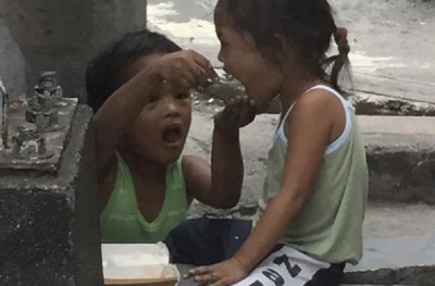 ފަގީރު ދެބެއިންގެ އަސަރުން ފުރިގެންވާ މަންޒަރެއް