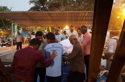 އާސަހަރާގައި މީހުން ވަޅުލުން ހުއްޓާލައިފި، މިހާރު ވަޅުލަނީ ހުޅުމާލޭގައި