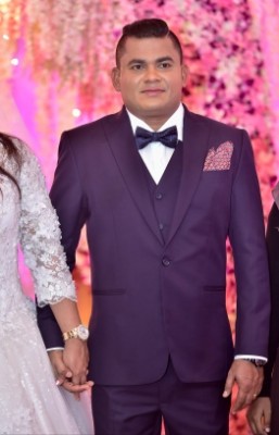 އިރުތިޝާމާއި ޝާހިދު ކައިވެނި ބައްލަވައިގެންފި