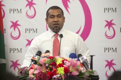 ފ. އަތޮޅުގައި ބިޔަ ދެ މަޝްރޫއެއް ހިންގިޔަސް މީހުނެއް ނުބާލާނެ: ޚަލީލް