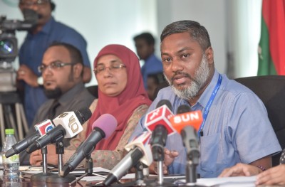 އަހަރެމެން ހުން އަންނަނީ ވާނުވާ ނޭނގި ބިރުން ގޮސް!