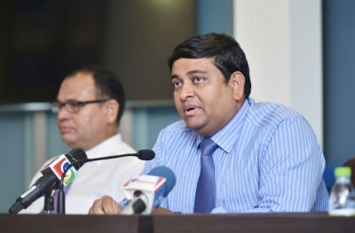 މައުމޫން އަމަލުކުރައްވަނީ ޑިމޮކްރަސީއަކަށް ނޫން: ޝައިނީ