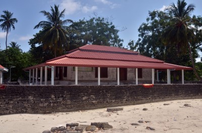 ނިލަންދޫ މީހުން އިސްލާމް ވާން ދެކޮޅު ހެދީ ކީއްވެ؟