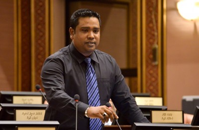 ފައިސާ ބެއްސެވި ކަމަށް މެމްބަރު މުހައްމަދު އިސްމާއިލް ވިދާޅުވި މައްސަލަ ބަލަނީ