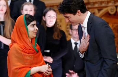 މަލާލާ އަށް ކެނެޑާގެ އޮނަަރަރީ ސިޓިޒަންޝިޕް ދީފި