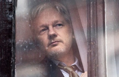 ޖޫލިއަން އަސާންޖްގެ ޑޮކިއުމަންޓްރީ "ރިސްކް" އައިޓިއުންސް އަށް