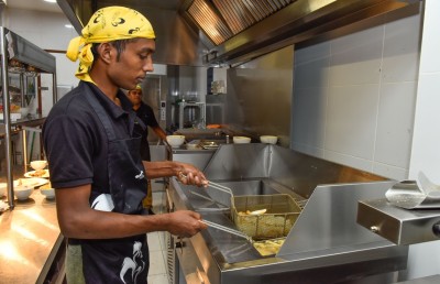 ބާސެލޯސްގެ މީރު، މަޑުމަޑު ކުކުޅު