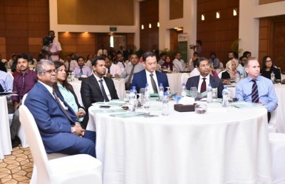އިންވެސްޓަރުން ޝައުގުވެރިކުރަން ޕްރޮފެޝަނަލްކޮށް ޕެންޝަން ފަންޑު މެނޭޖުކުރުން މުހިންމު: އޮޑިޓަ ޖެނެރަލް