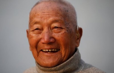 ފަރުބަދަ އަށް އަރައިގެން ރެކޯޑް ހަދަން އުޅުނު 86 އަހަރުގެ މީހާ މަރުވެއްޖެ