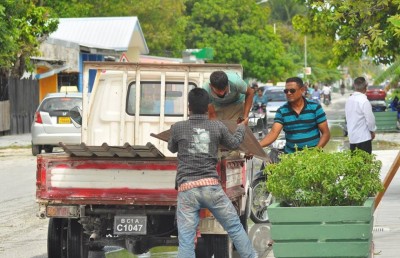 ގެއްލުންވި ހިތަދޫ ގެތަކުގެ މަރާމާތް ކުރިއަށް، ސަރުކާރުގެ އެހީ އަވަހަށް ލިބޭނެ ކަމުގެ އުންމީދުގައި