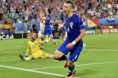 ޔުނައިޓެޑުގެ އަގު ކުޑަވުމުން ޕެރިސިޗް ނުވިއްކަން ނިންމަނީ