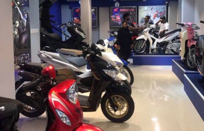 ލިޓަސް އިން ރޯދައާ ގުޅޭ ގޮތަށް ހަދިޔާތަކެއް ދެނީ