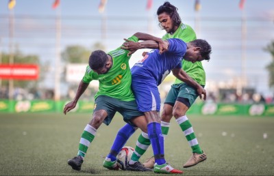 މާޒިޔާ ބަލިކޮށް ނިއު އިން ވެޓެރަންސް ކަޕް ދިފާއުކޮށްފި